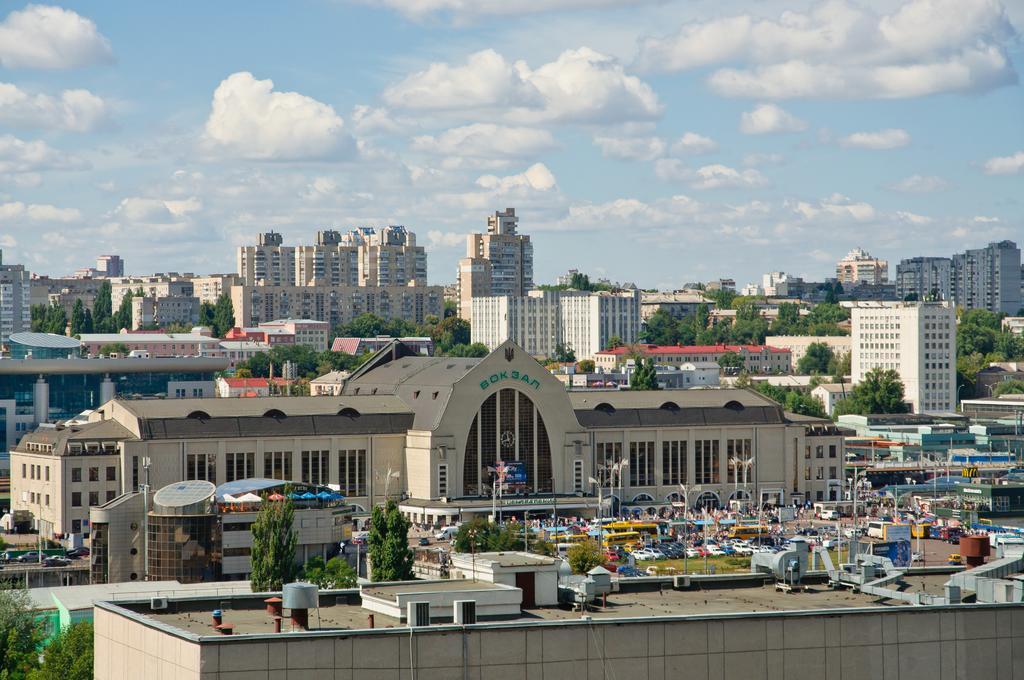 Botanic Saksaganskogo Apartment Киев Екстериор снимка